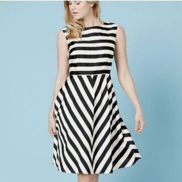 Boden Dresses & Skirts - NBW Boden Swishy Mara Black and White Striped Swing Dress, Size 4P